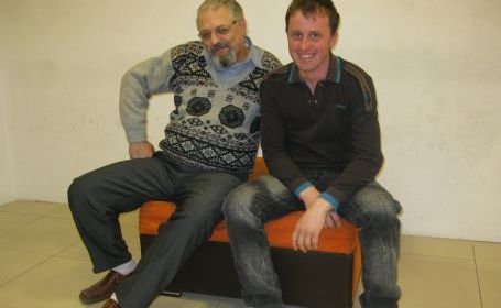 Costică Gheorghe-(stânga) şi-Eugen-Malihen au rămas buni prieteni (martie 2010).