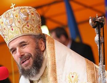 Casian Crăciun Gălățeanul, arhiepiscop al Dunării de Jos, homosexual, fost informator al Securității. Se impune caterisirea de urgență a acestui antihrist.
