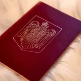 Pașaport și acte românești