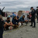 Migranți lângă centre de returnare