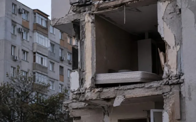 Etaje în demolare în Rahova