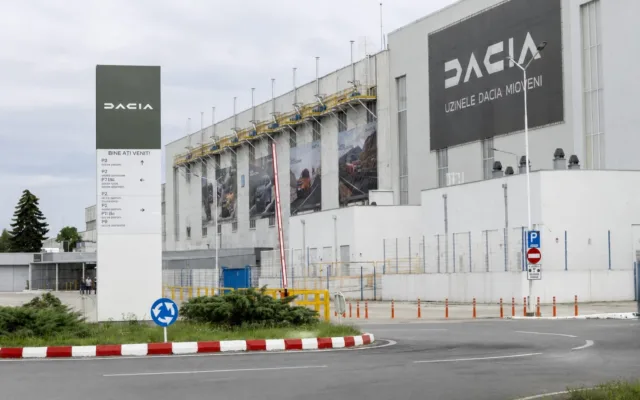 Plecări voluntare Dacia Mioveni