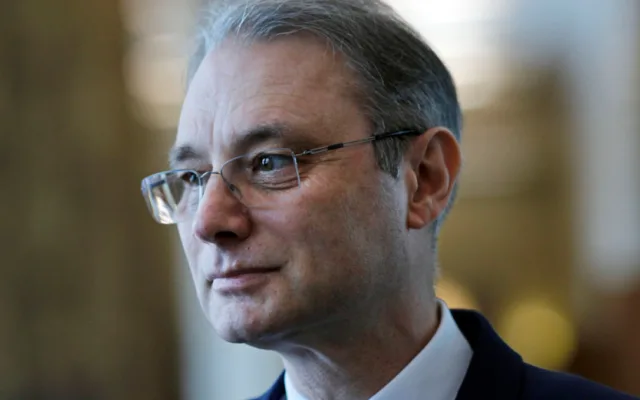 Un reprezentant politic prezintă viziunea pentru viitoarele programe de finanțare