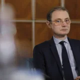 Premier desemnat la discuții
