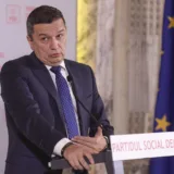 Lider politic despre privatizări minoritare
