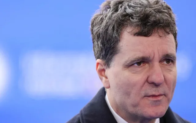 Primarul general vizat de suspendare