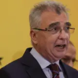Senatorul AUR Petrișor Peiu propune impozit de 3% sau 6% în loc de 16% pe câșștigurile prin brokeri UE și SEE fără sediu permanent în România. Bugetul primește speranțe